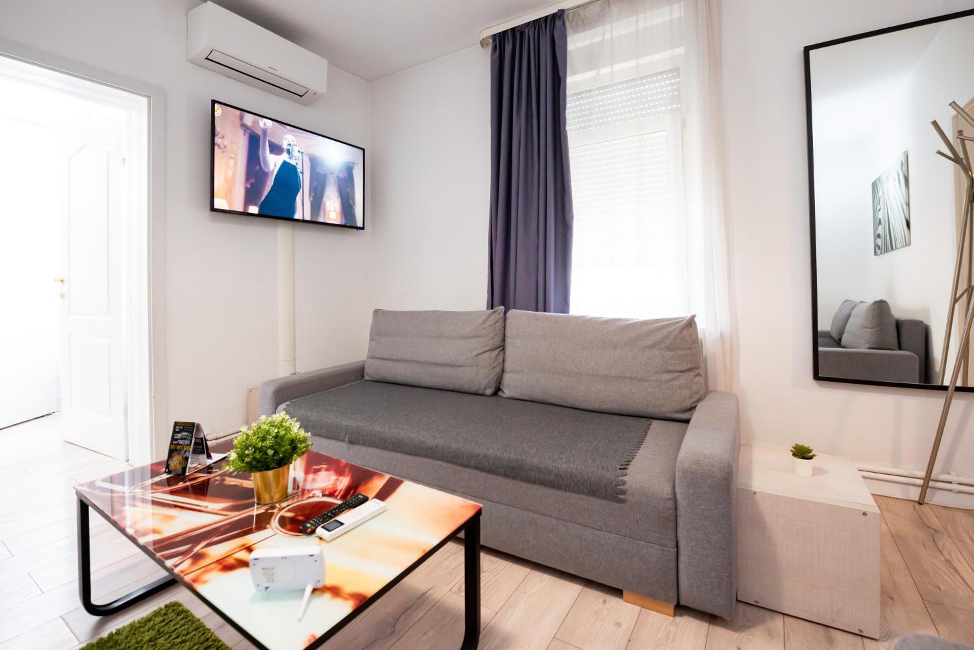 Ideal Accommodation Unirii Square Bucharest Exterior photo